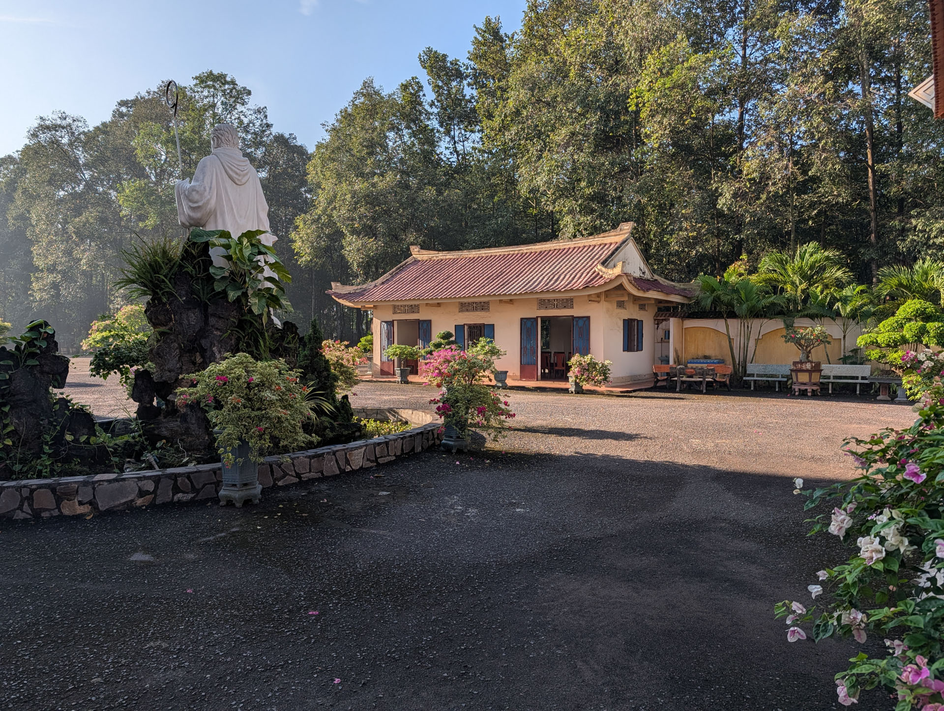 PXL_20251015_001822316